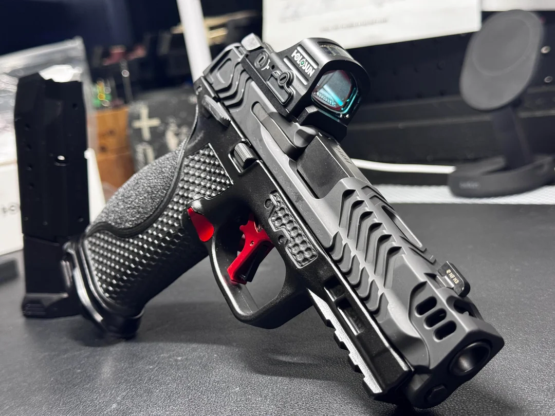 S&W — Laser Stipple — Slide Milling · Laser Texture